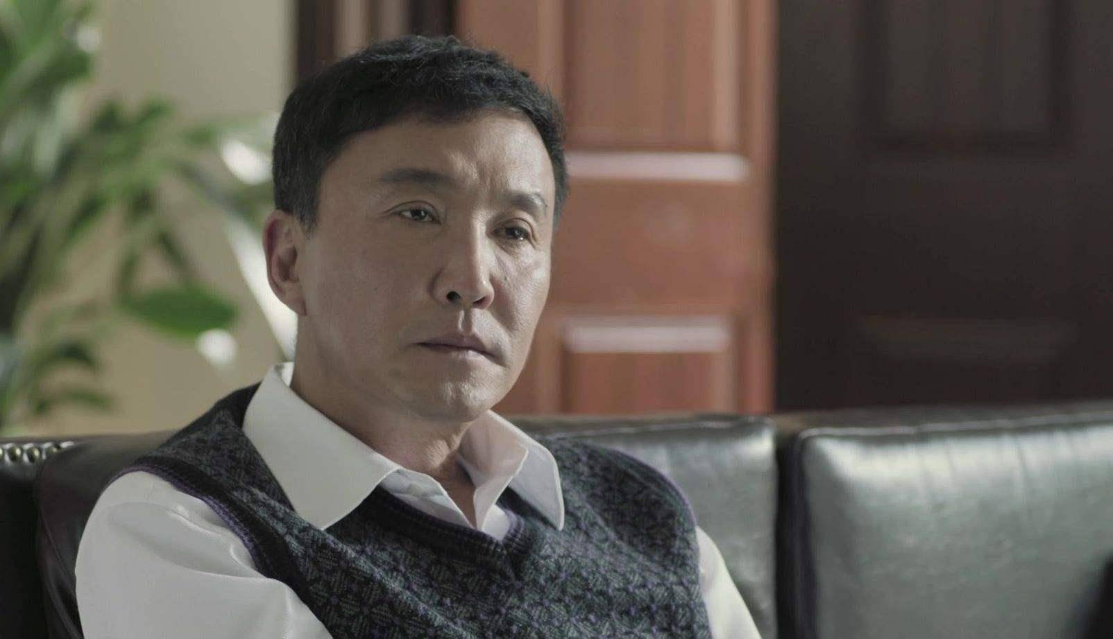 55岁比小鲜肉还红的男演员,演一部爆一部_吴刚_电视剧_角色