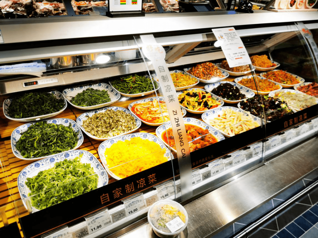 陈列赏析丨胖东来熟食陈列技巧_商品_顾客_进行