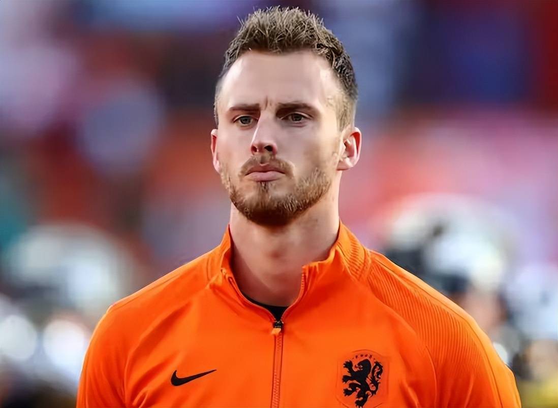 完成换血的"无冕之王"荷兰!_贾斯珀·西莱森_贾斯汀·比加洛_世界杯