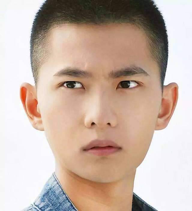 陈伟霆的寸头,杨洋的寸头,看到肖战的寸头,不愧是颜值天花板_王一博