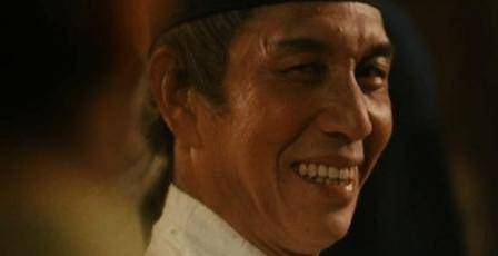 他在电影界被称"千面如来"的美誉,在这部电影中的