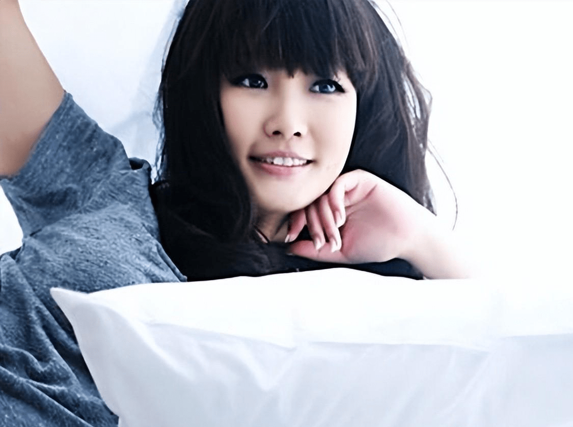 歌手金海心,她爆红后为何消失多年?