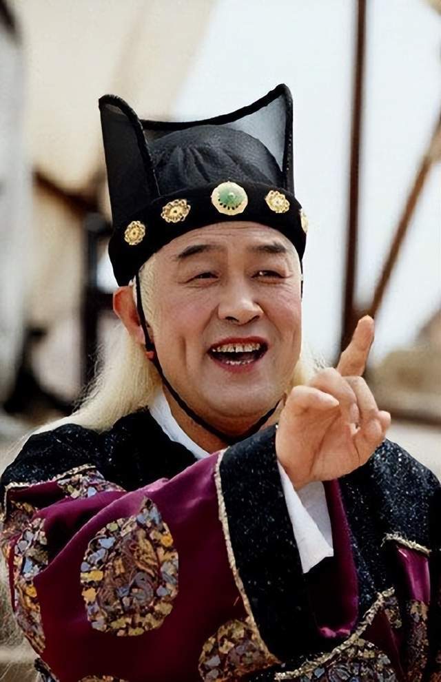 06这记忆来自我小时候看过的一本武侠小说,张宝瑞写的,叫『八卦掌传奇