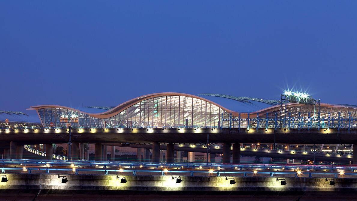 上海提能升级一座机场,主要建设航站楼一座,面积达119万平方米