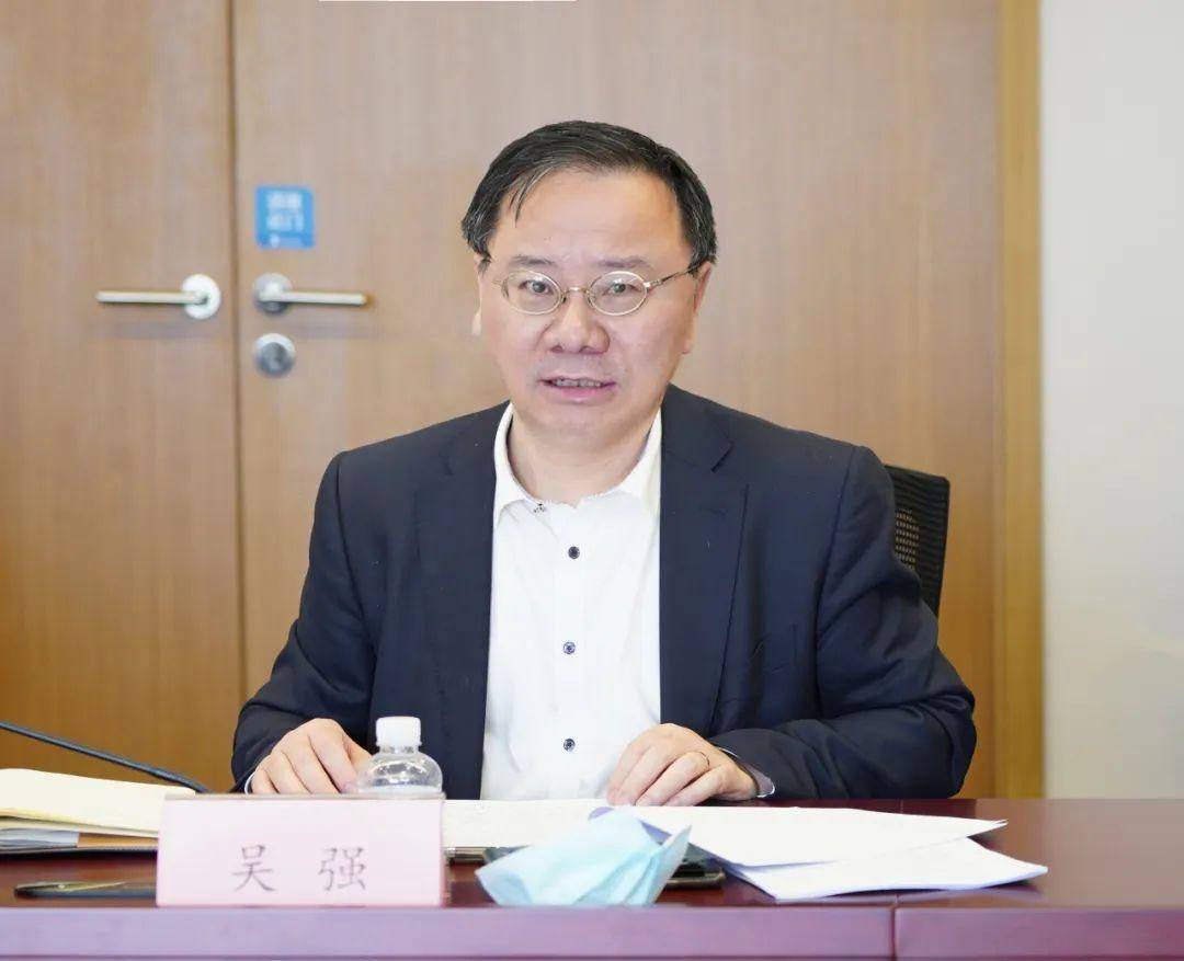上海市浦东新区副区长吴强带队调研上海数据交易所
