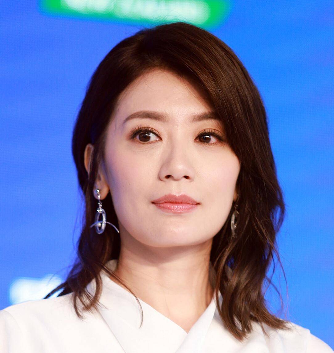 人生赢家贾静雯,收获三个千金,家庭幸福美满_事业_发展_妈妈