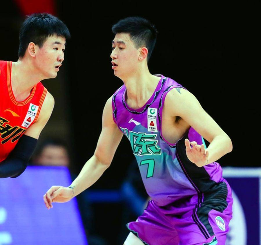 高诗岩26分难救主,西王再负深圳,一位置成软肋一人成最后希望_山东