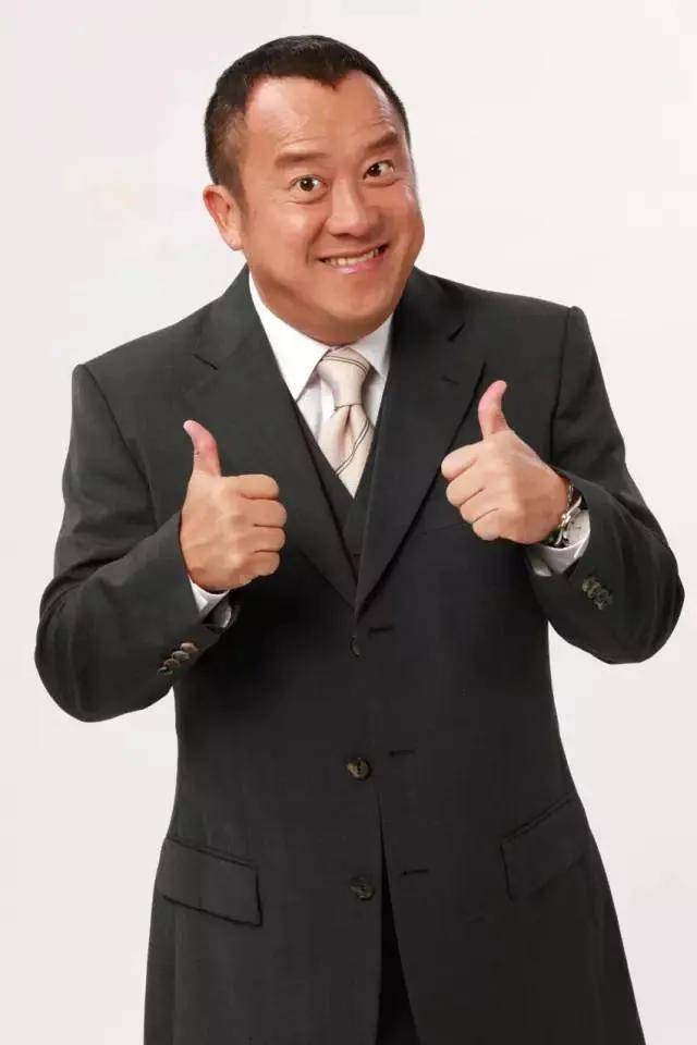 在台的女儿,而这个时候,曾宝仪和初恋林明谦的两年恋情也走到了尽头