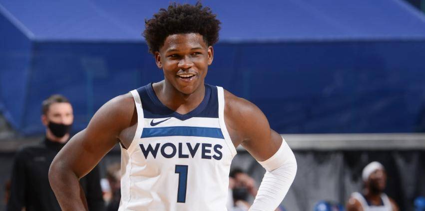 第20届状元爱德华兹,新赛季表现如何?_比赛_战绩_球员