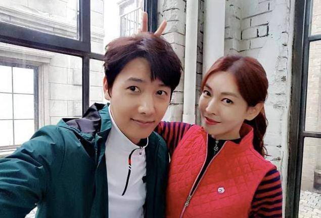 美出新高度,和老公一见钟情,23年前已是顶流_千瑞_朱丹泰_沈秀莲