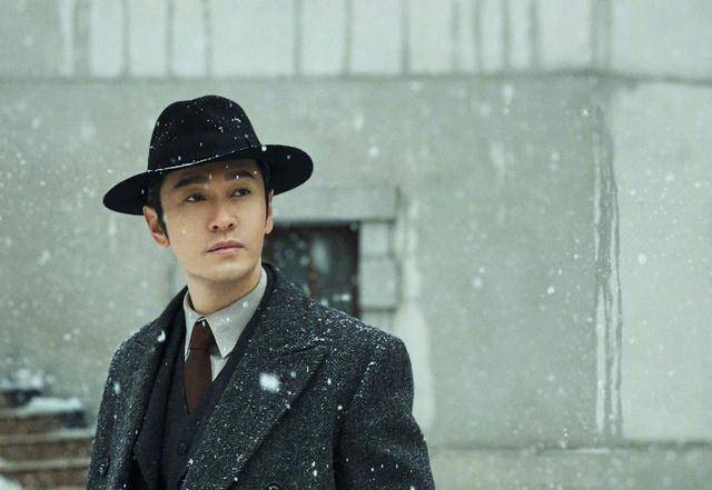 黄晓明晒与陈梦合影,曾晒照追忆许文强时期_爱凌_视频_奥运