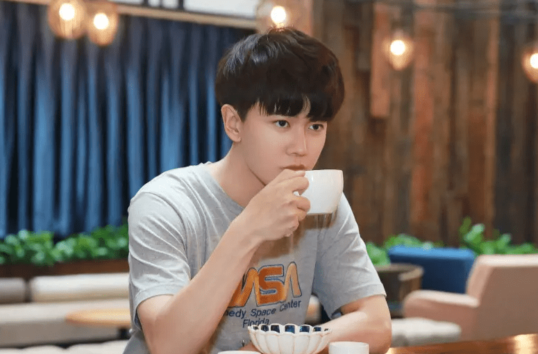 和陈梦张继科当过队友,任嘉伦因伤转行,爆红时公布恋情凸显担当_妻子