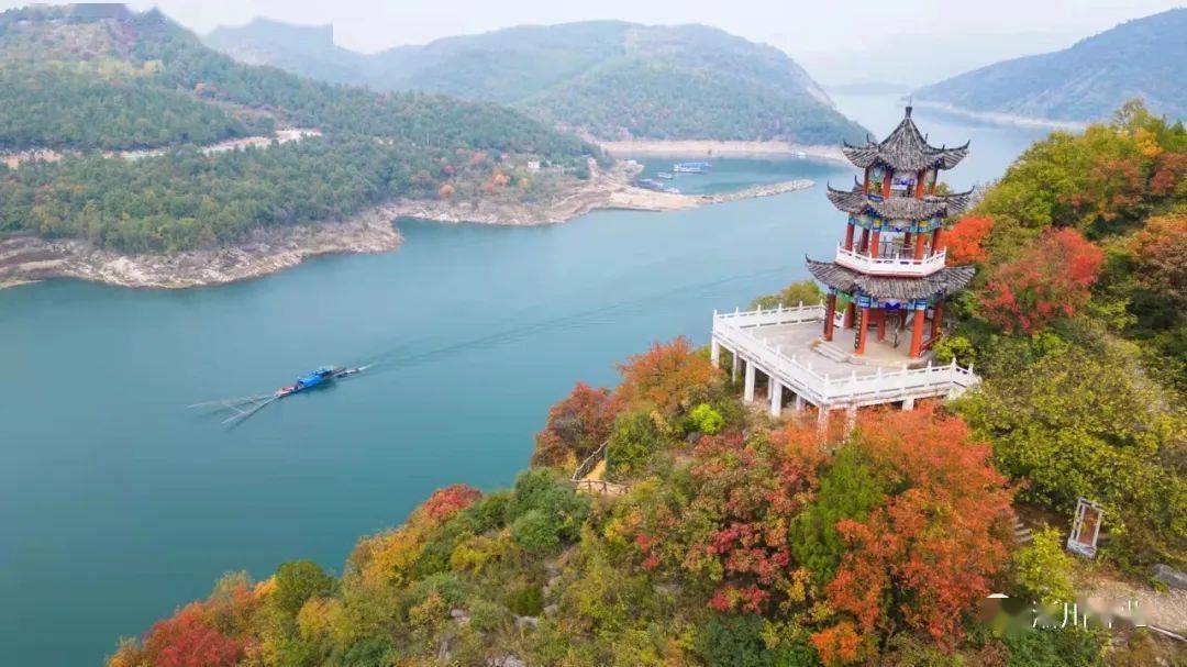 时下,走进渠首淅川,移步皆美景,举目满眼新.