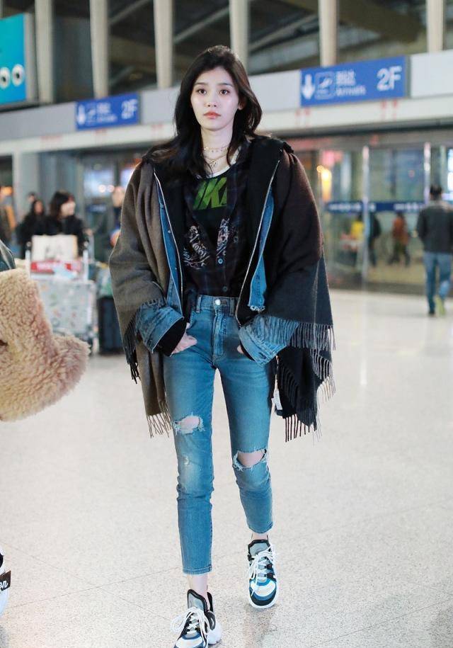 超模奚梦瑶那些永不过时的秋冬穿搭_中国区_衣服_身材