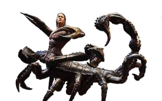 这个角色的大受欢迎,衍生出了后来的《蝎子王》电影,这是巨石强森第一