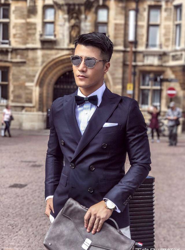 李晨浩_角色_何炅