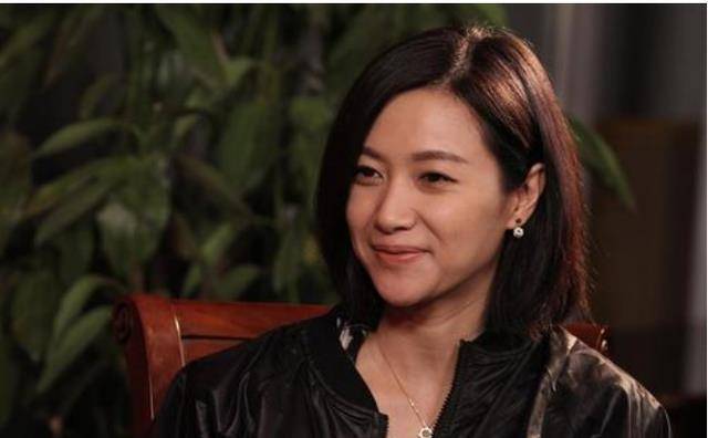 1996年,王朔为徐静蕾离开生活十年的沈旭佳,如今沈旭佳怎么样了