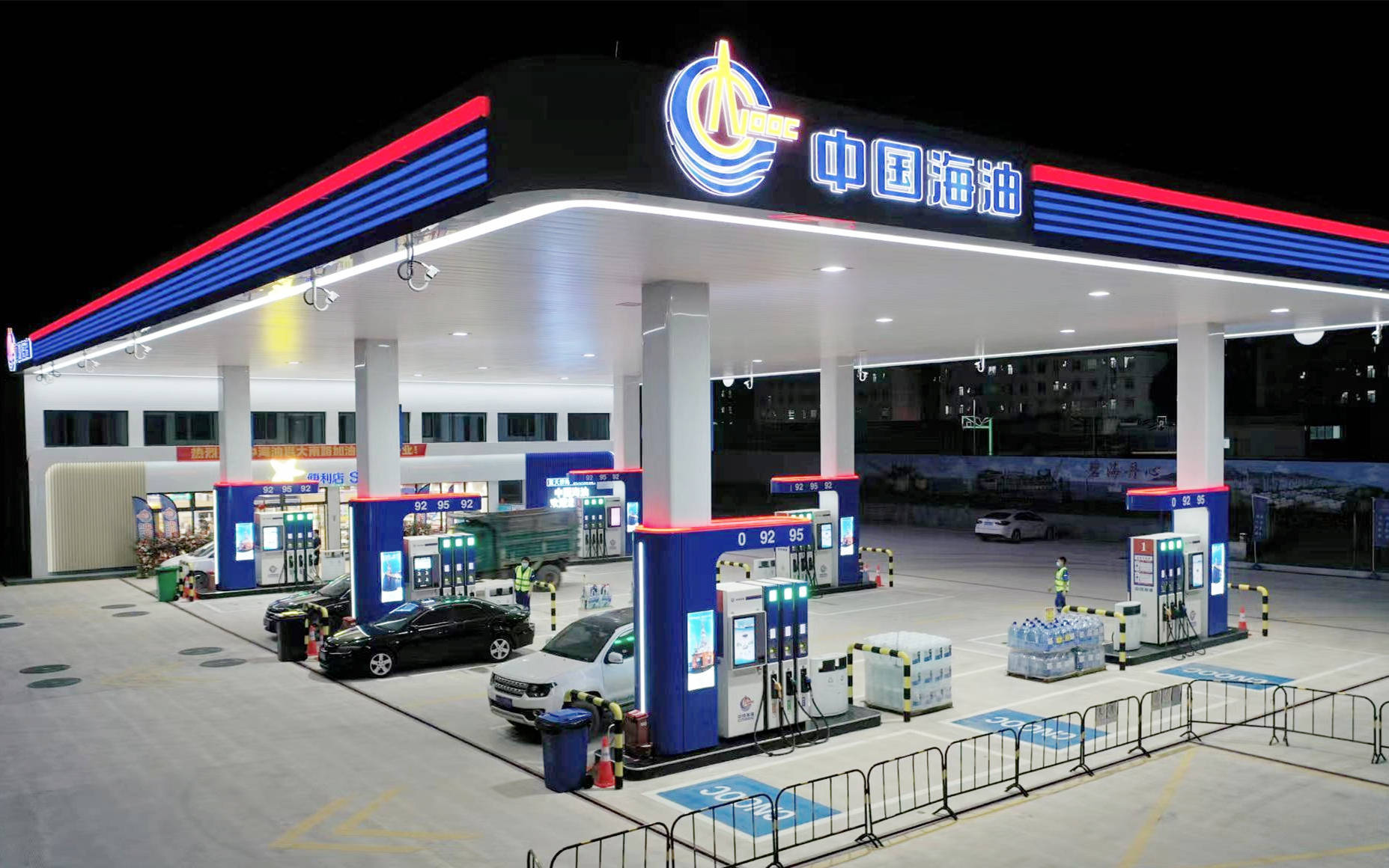 中国海油广西首座3.0新形象加油站亮相南宁