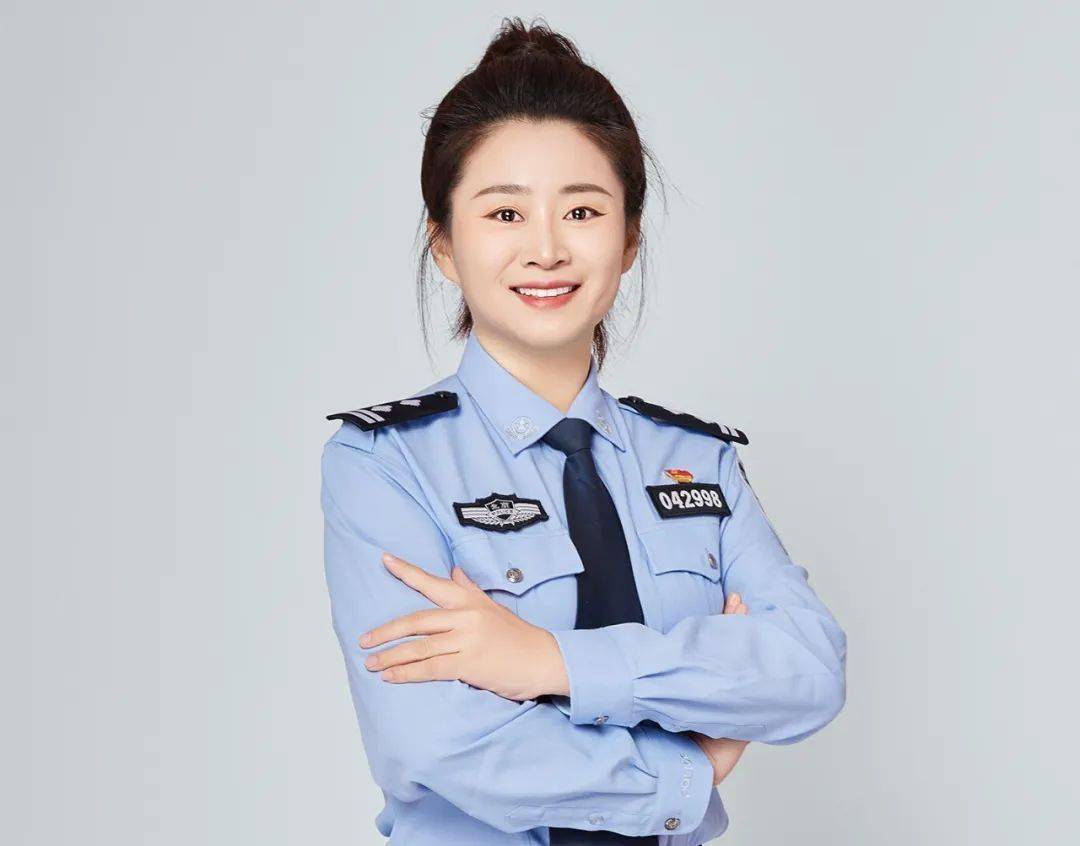 聚焦| 第三季度首都公安"最美警察·法治之星"来了_工作_执法_案件