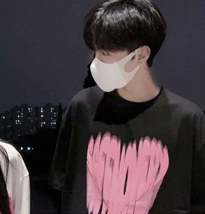 情头| ins小众好看情侣头像双人高清_月亮_所幸_星星