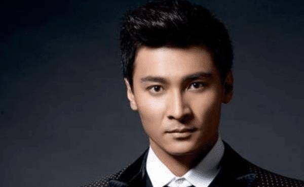 贺刚成绩优异留校任教后,参加了剧组选秀,成为优秀的演员