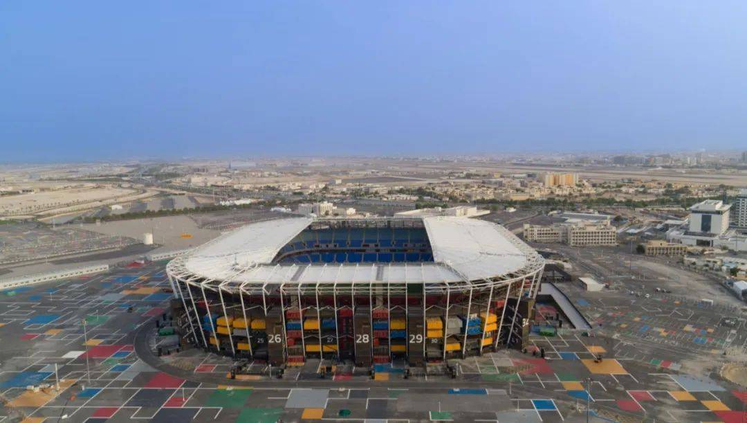 阿尔拜特体育场图片