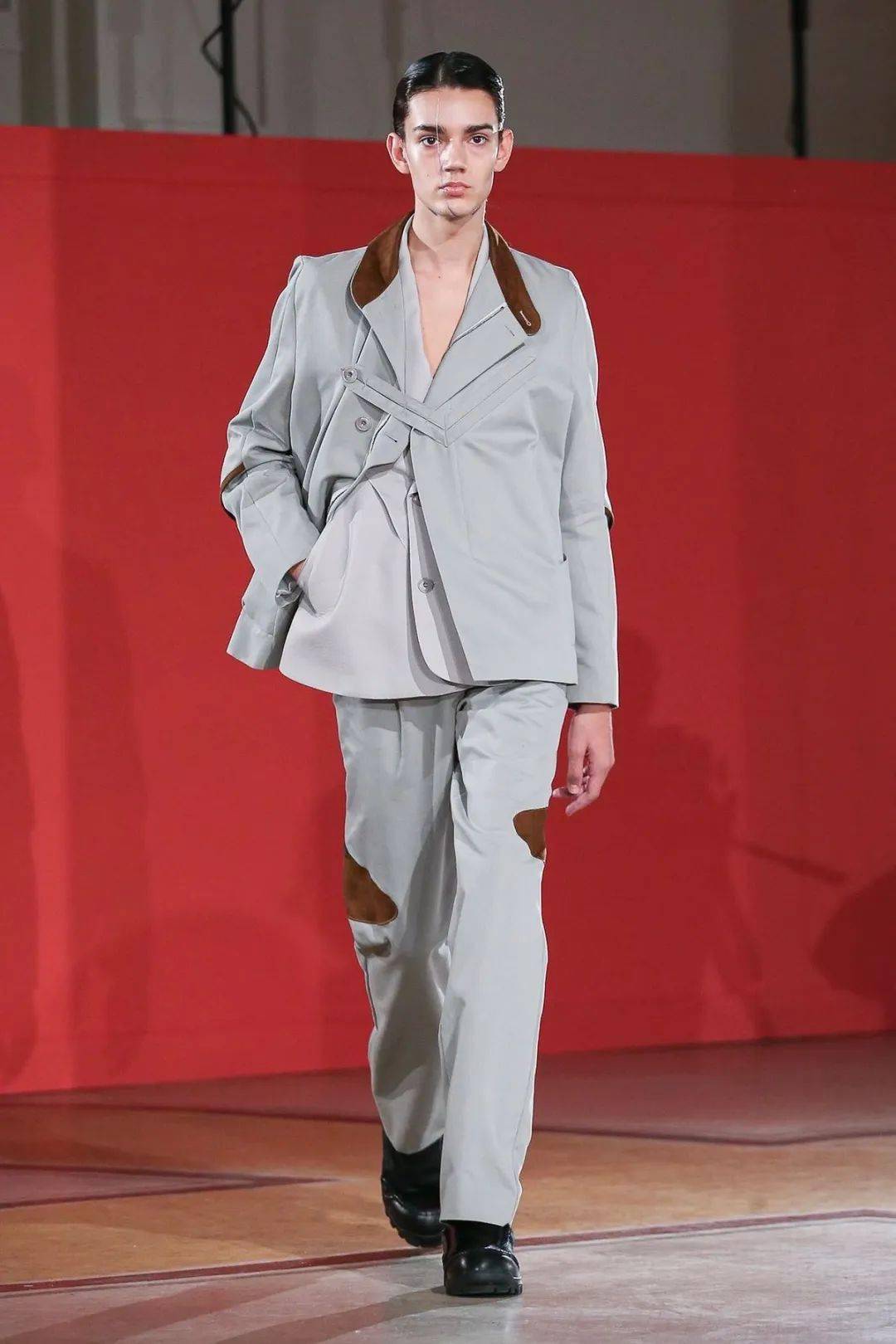 圣马丁新锐设计师kiko kostadinov挑战你对工装的想象_设计界_风格