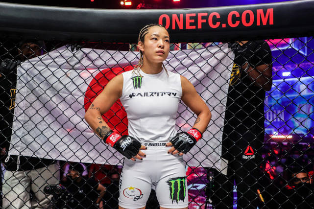 而且,平田树不止一次这样违反比赛规定以获取优势,就