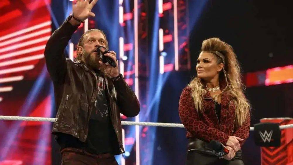 miz)一起出现在wwe之后,关于贝斯菲尼克斯(beth phoenix)可能参与的