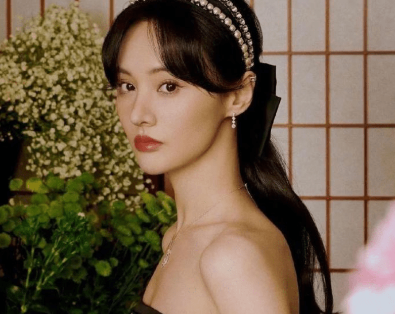 他签好了婚前协议,把财产牢牢地握在自己手上_侯明昊_郑爽_娱乐