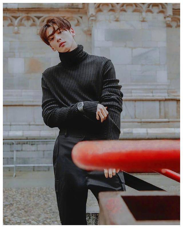 车银优街头拍写真,183的身高男友力十足,不愧是"天才脸蛋"_男性_颜色