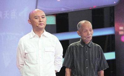 成龙同父异母的哥哥:隐藏身世58年,73岁才见成龙第一面_房道龙_父亲