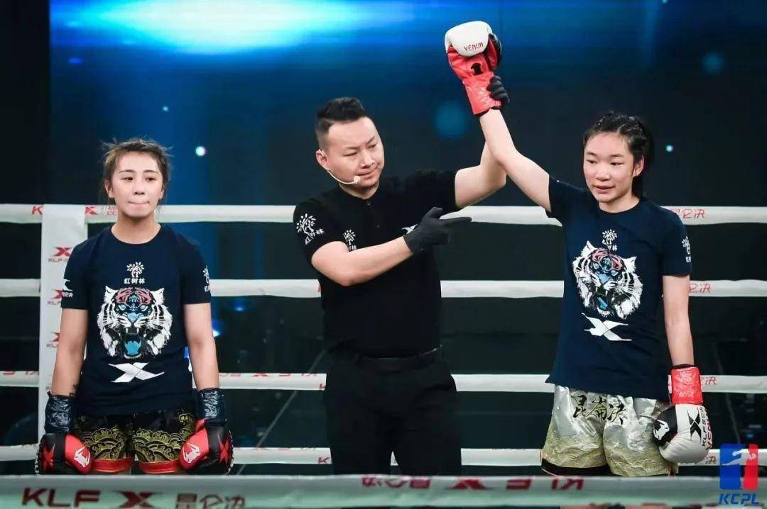 经典回顾 | 张思雨vs王佳佳,过目不忘的颜值大战_比赛_擂台_机会