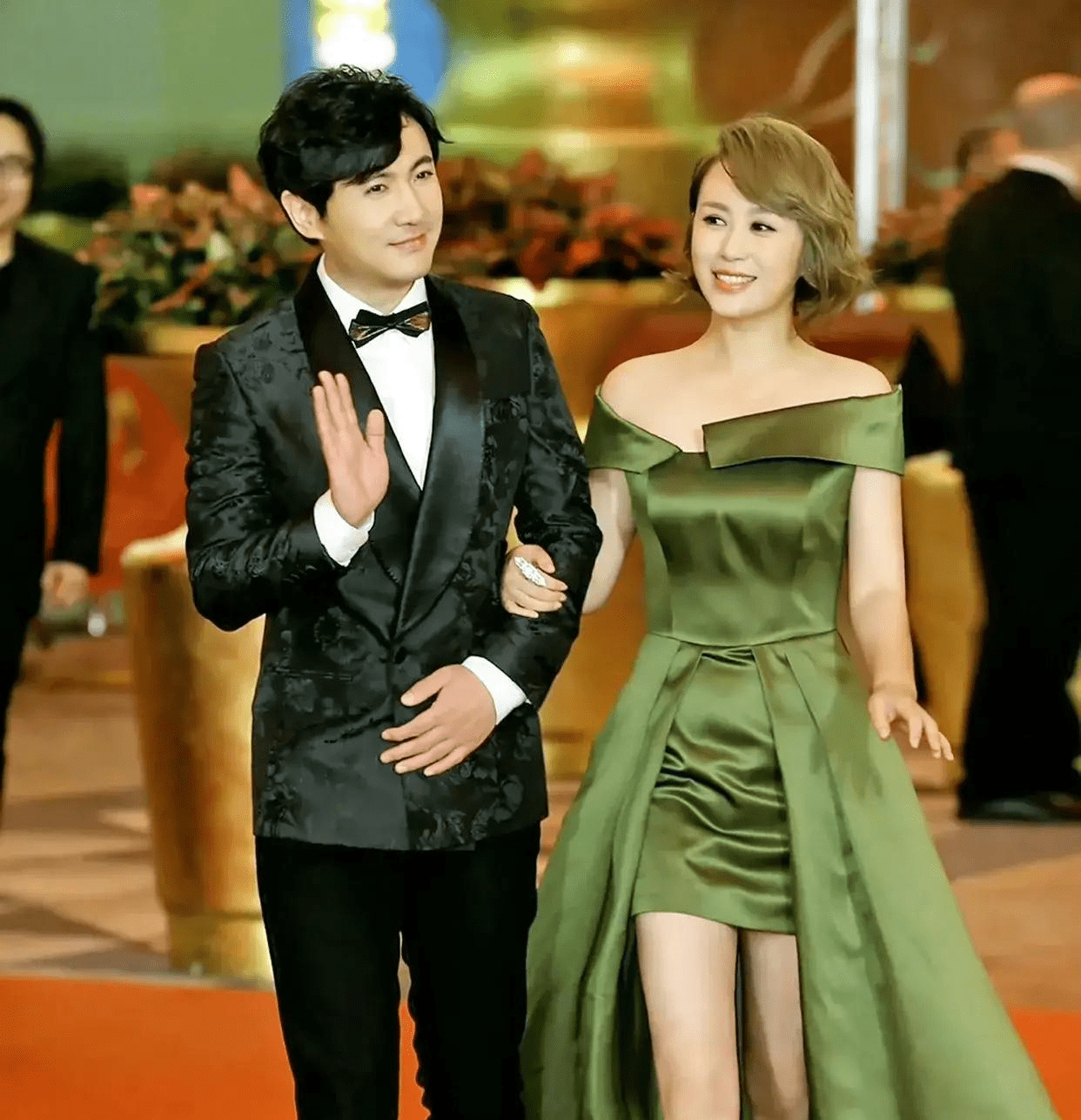 马丽发文为沈腾庆祝生日,搭档几十年,他俩的感情令人意难平_事业_爱情