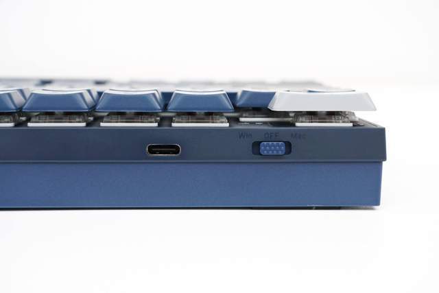 绿联KU102轻薄机械键盘评测：灵动便捷更舒适，移动续航超强劲