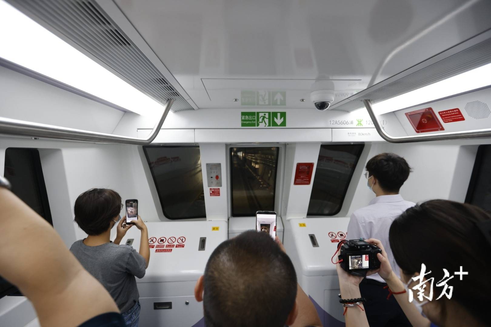 南方观察 | 0→500公里，深圳18年建16条地铁_发展_城市_建设