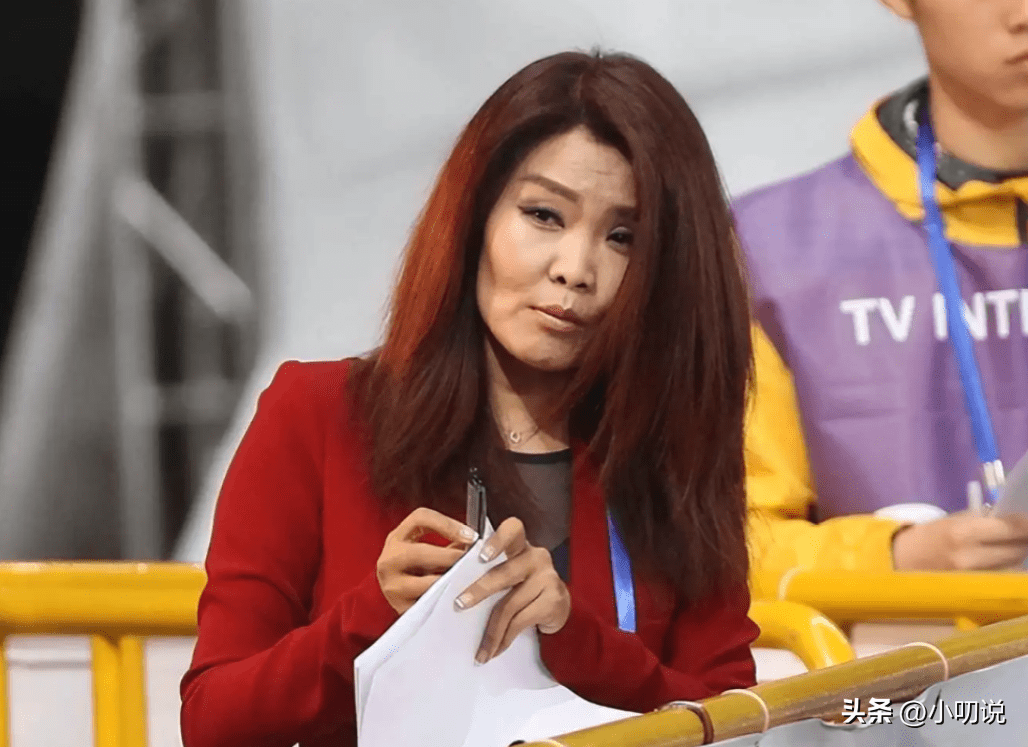 体育记者冬日娜:雷人提问争议多,被苏炳添怼,她的消失该怪谁?