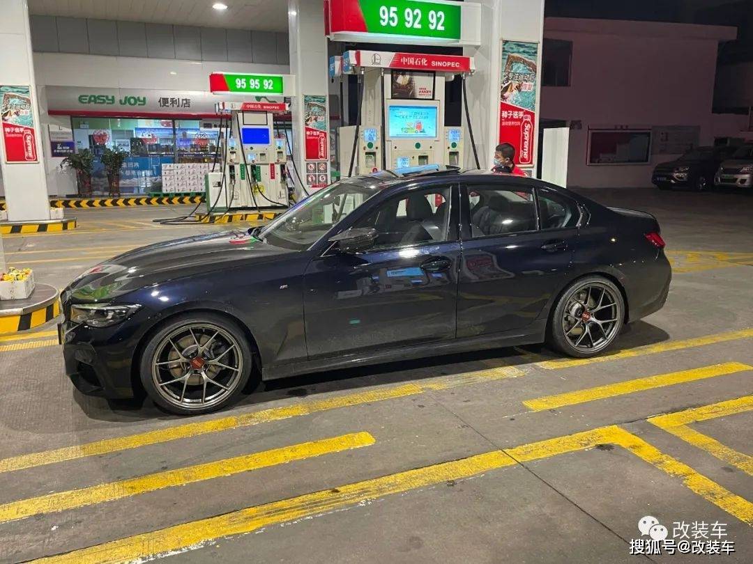 原创 奔驰4s店骗我有现车?