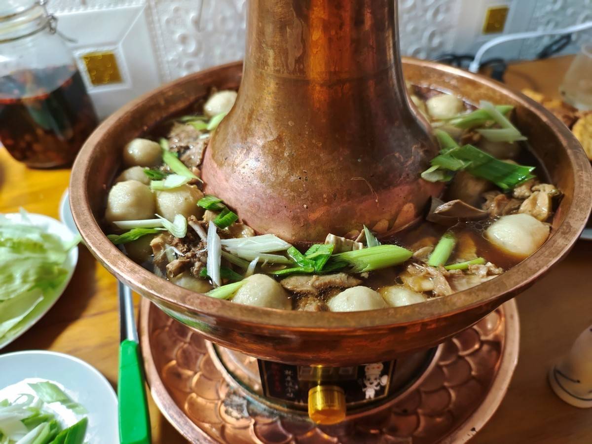 安徽鲜羊肉火锅,一锅6种食材,北京人吃了都说,太香了