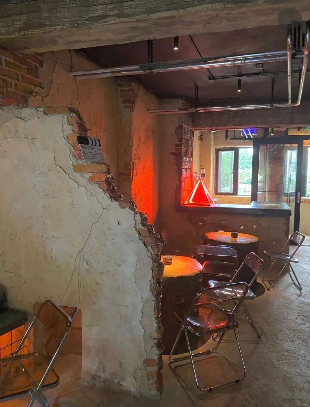 网友:别把苦难娱乐化!_生活_风格_文明