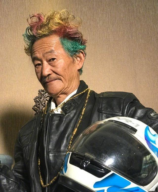 邰光远剧中骚气的他其实是云南话剧院国家二级演员猪小明毕业于云南