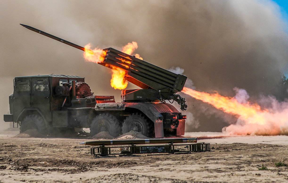 乌军每天玩命地发射炮弹,西方援助火炮损耗30%,还能撑多久?