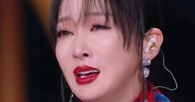 别人卸妆毁容而萨顶顶却像整容,看清状态后,网友:不化妆早火了