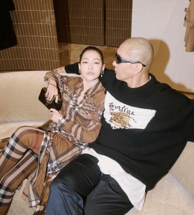 台星黄乔歆对小s吐槽韩国软饭男,让女方买房拒出钱,小s面露尴尬_工作