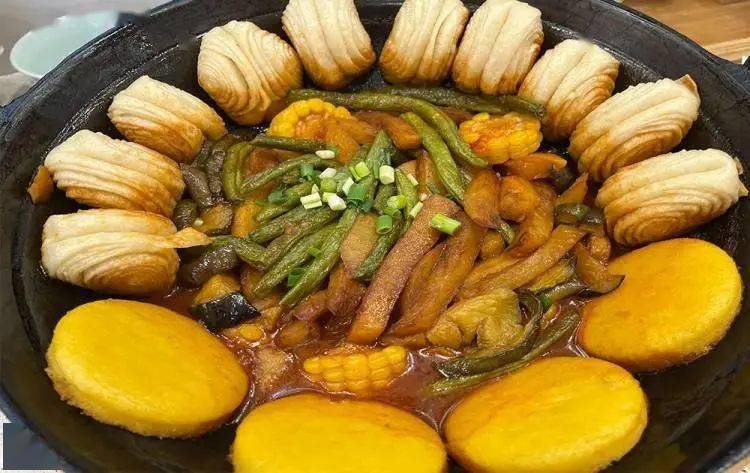 经典小锅烀饼,吃起来q弹滑嫩,非常入味!