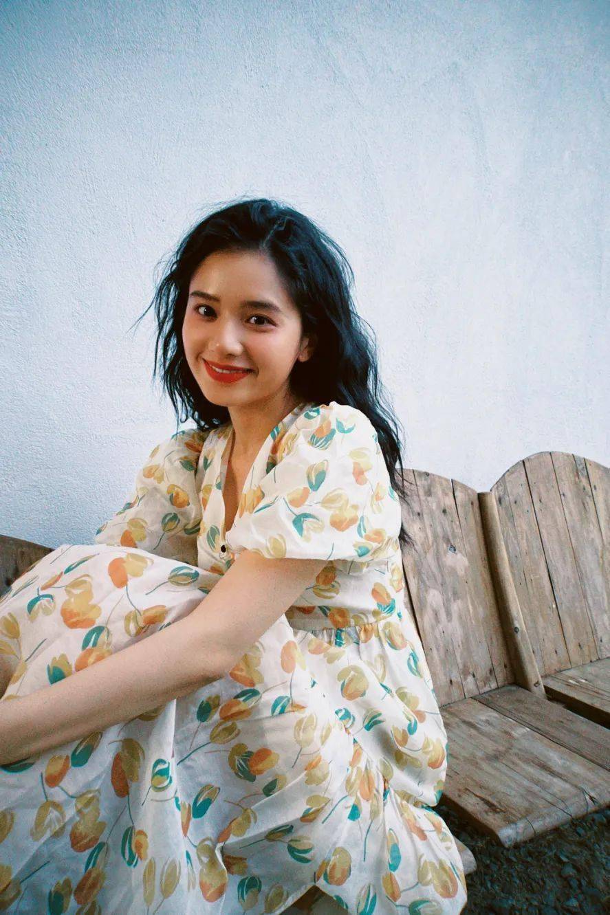 最近很迷张婧仪!_写真_张婧_自然