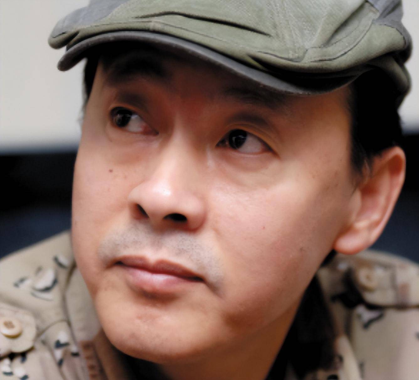 侯天来:从自行车厂钳工到国家一级演员,演好了角色却愧对妻女_反派