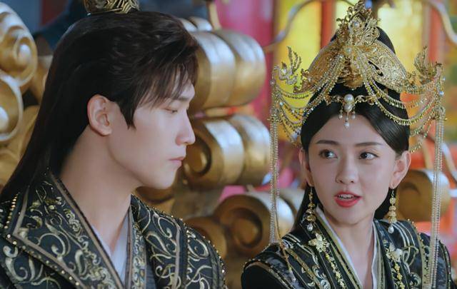 双世宠妃3:墨连城辜负曲小檀,嫁给女皇承诺永远在一起_曲香檀_深情_魂