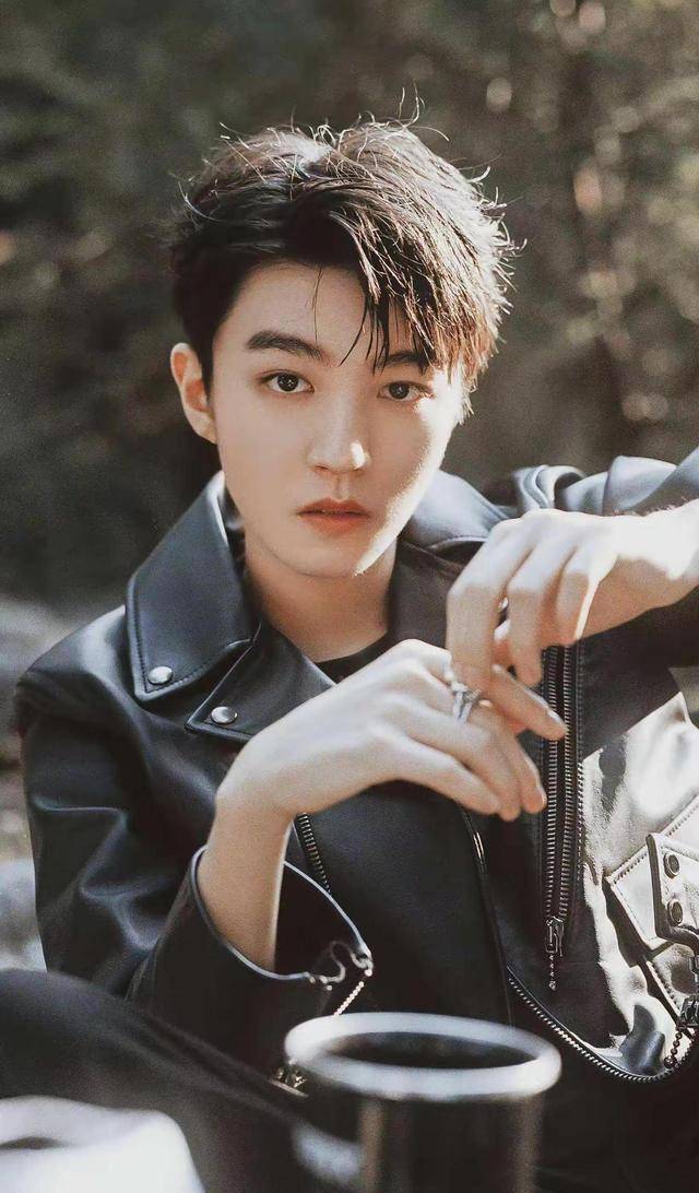 据某资讯爆出,由李玉执导,方励监制,马思纯,王俊凯,范伟领衔主演的