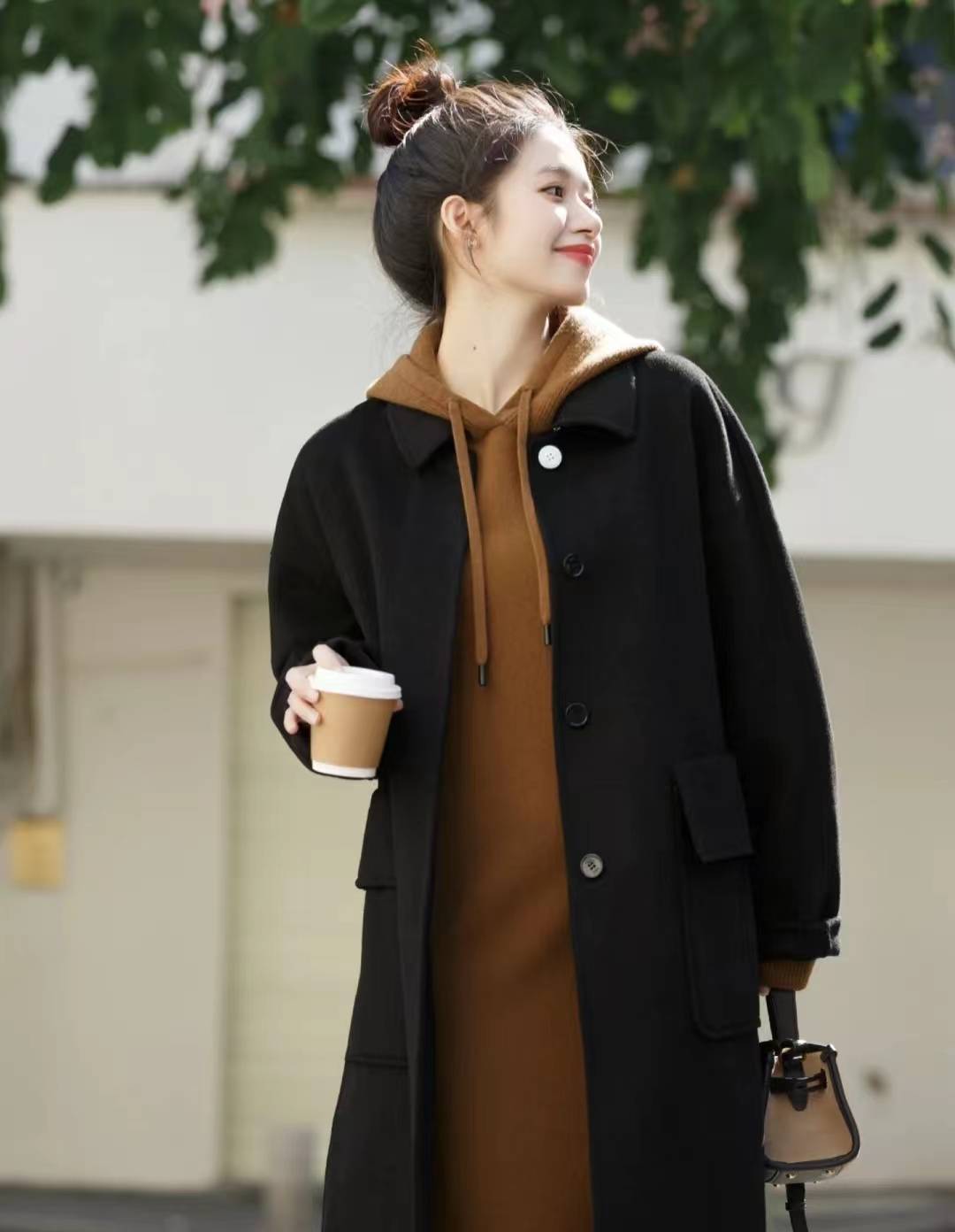 各位拽姐看过来,6个技巧50套搭配,黑色大衣也能穿出韩剧女主高级感
